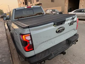 Ford Ranger 2025 Blanc cassé