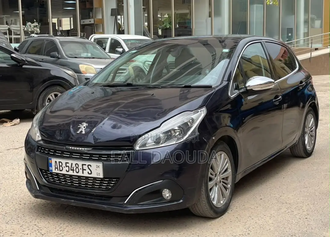 Peugeot 208 2018 Noir
