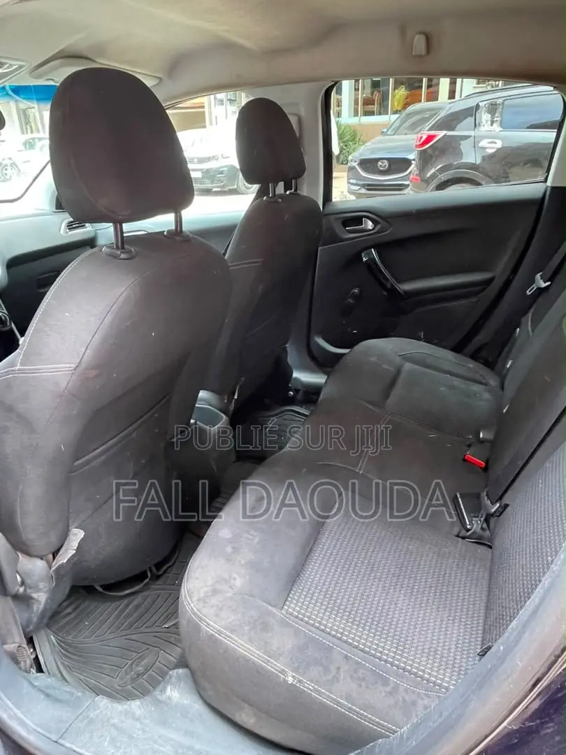 Peugeot 208 2018 Noir