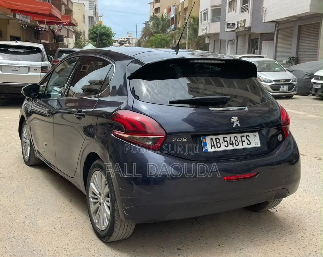Peugeot 208 2018 Noir