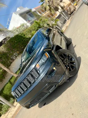 Jeep Grand Cherokee 2019 Gris