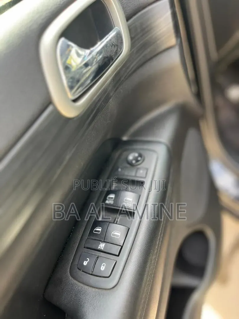 Jeep Grand Cherokee 2019 Gris