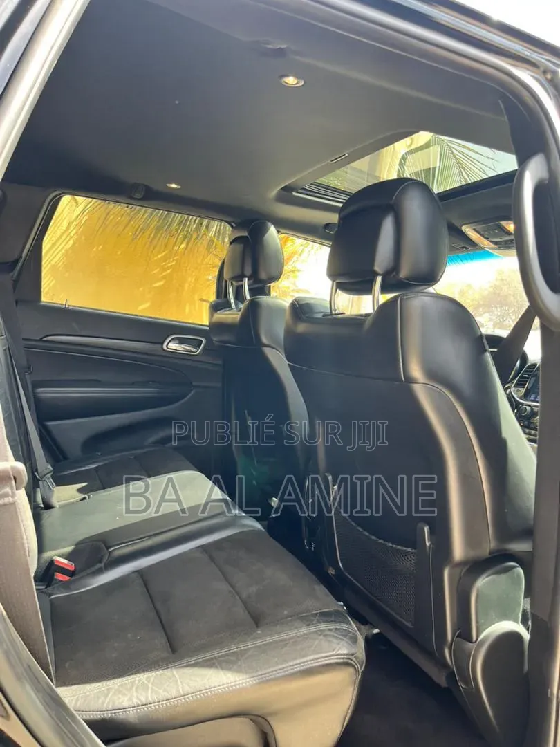 Jeep Grand Cherokee 2019 Gris