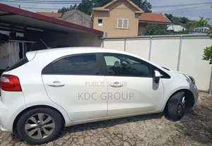 Kia Rio 2015 Blanc