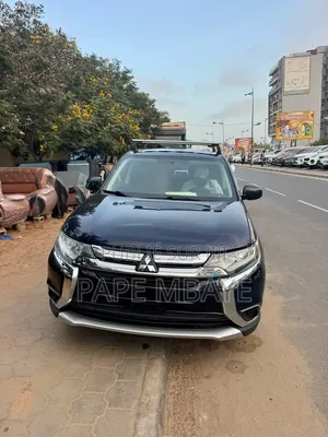 Mitsubishi Outlander 2017 Bleu