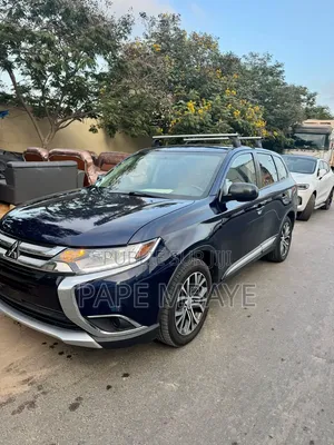 Mitsubishi Outlander 2017 Bleu