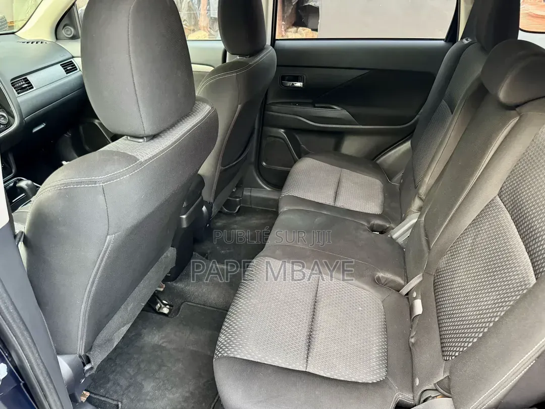 Mitsubishi Outlander 2017 Bleu