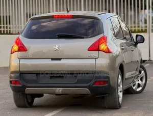 Peugeot 3008 2016 Gris