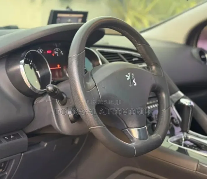 Peugeot 3008 2016 Gris