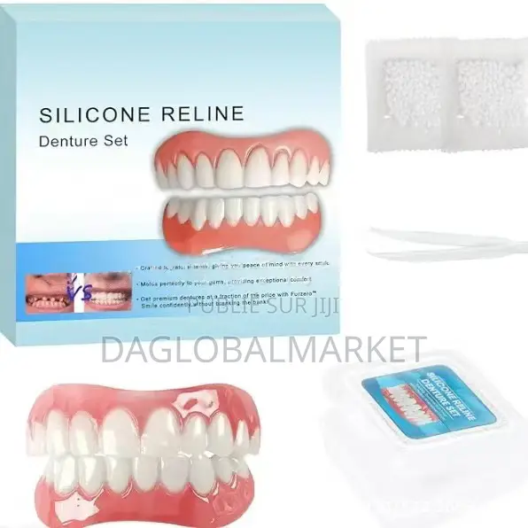 Dents Artificielles, Dents Supérieures Et Inférieures, Autocollants