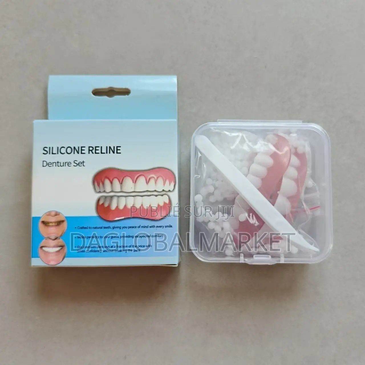 Dents Artificielles, Dents Supérieures Et Inférieures, Autocollants