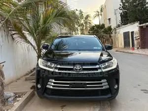 Toyota Highlander 2019 Noir