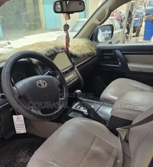 Toyota Land Cruiser Prado 2012 Blanc