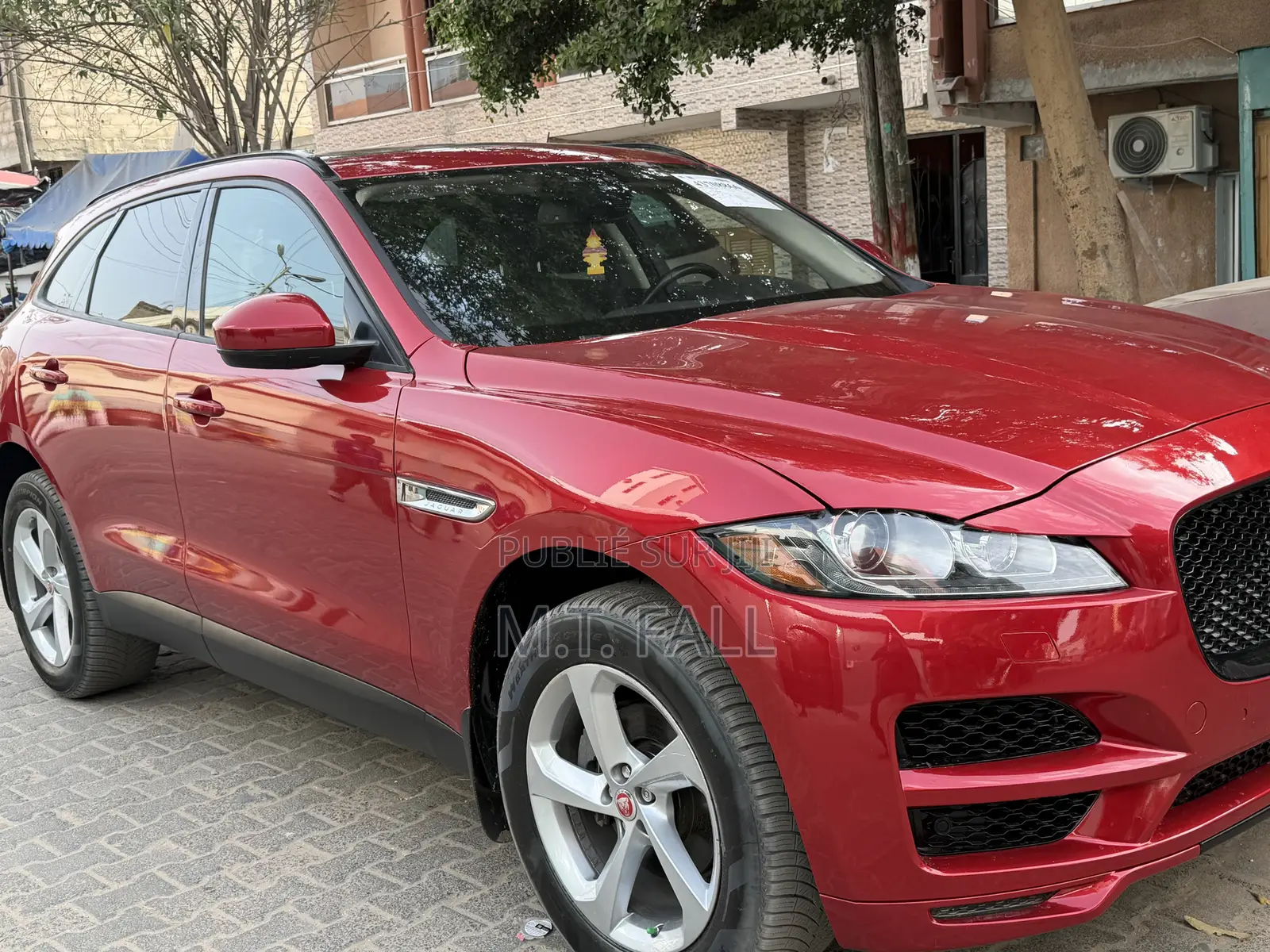 Jaguar F-Pace 25t Premium AWD 2018 Rouge