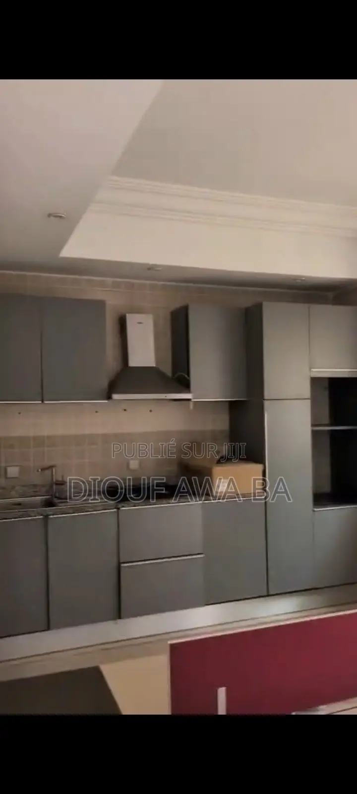 8chbre Villa dans Grand Yoff à Vendre