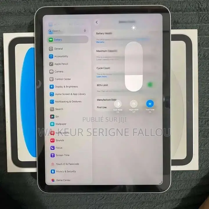 Nouveau Apple iPad (2025) 1 TB Gris