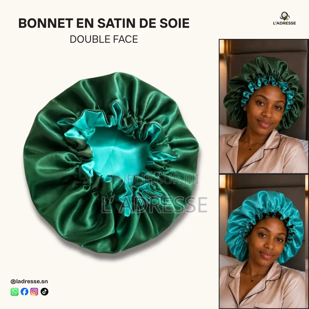 Bonnet en Satin Réversible - " Couleur Vert Royal Et Vert Jade Clair "