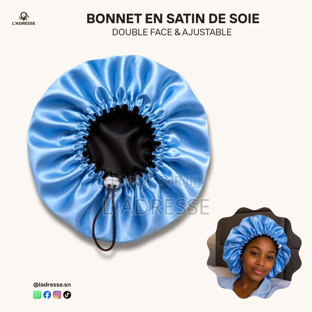 Bonnet en Satin Réversible Et Ajustable - " Bleu Ciel Et Noir "