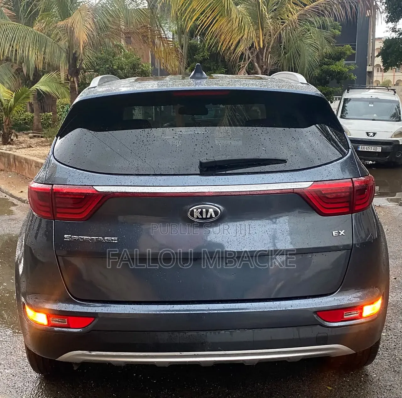 Kia Granbird 2019 Noir