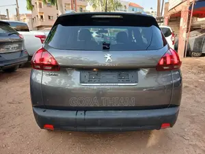 Peugeot 2008 2018 Gris