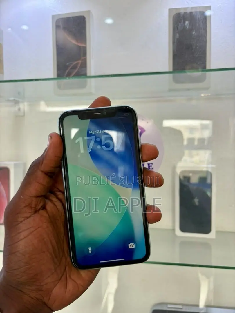 Nouveau Apple iPhone 11 64 GB Vert