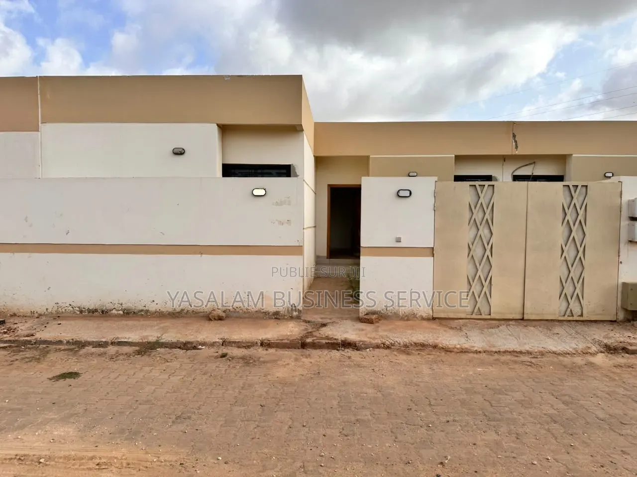 2chbre Appartement dans Yasalam Business, Rufisque à Vendre