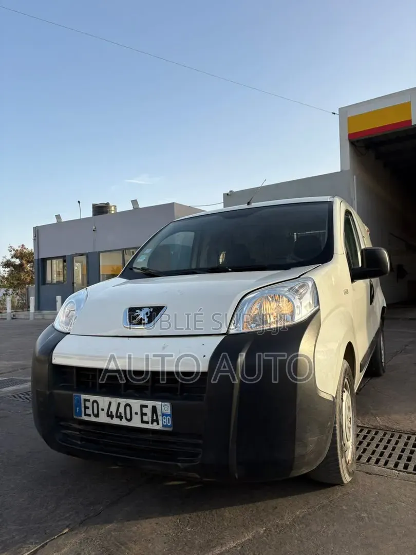 Peugeot Partenaire 2017 Blanc