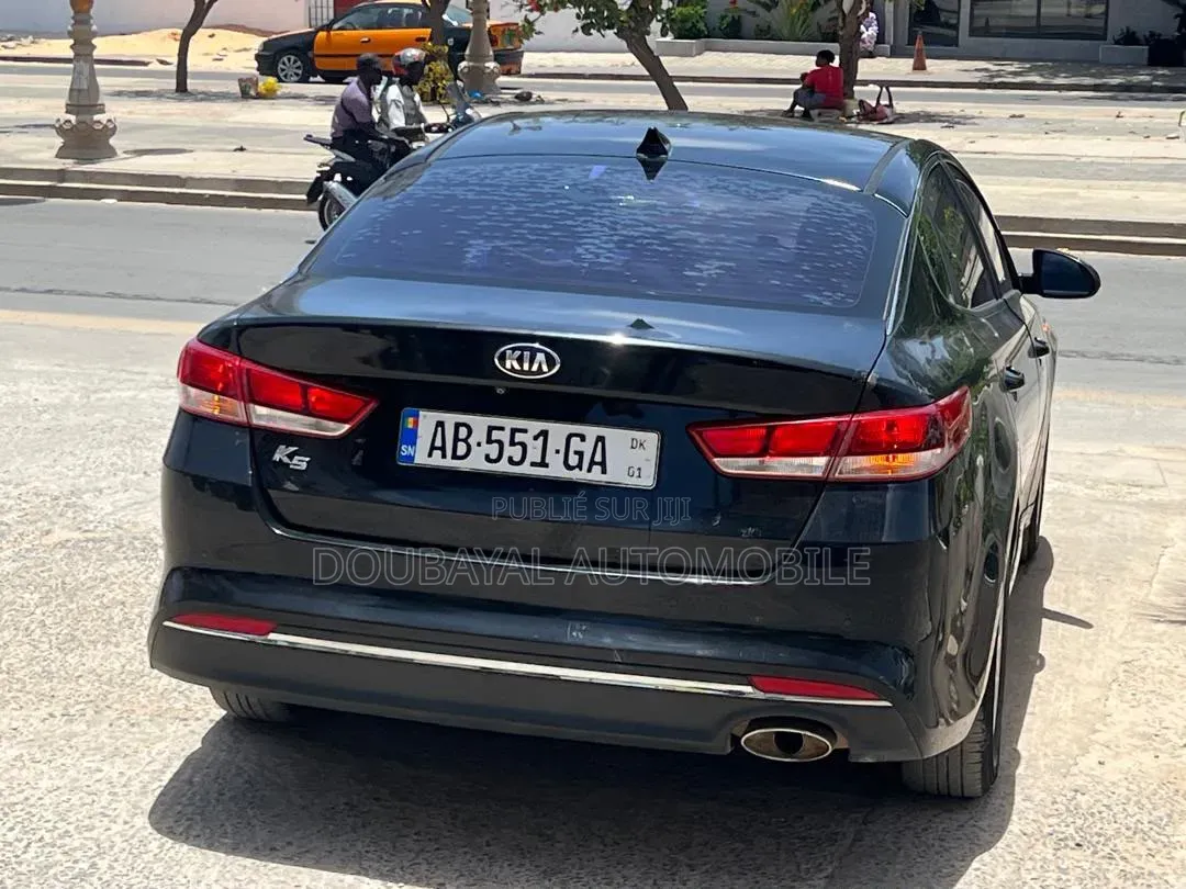 Kia K5 2017 Noir Mat