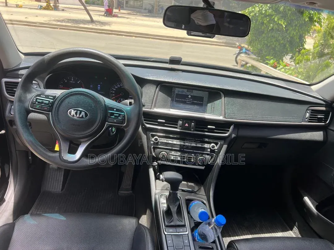 Kia K5 2017 Noir Mat