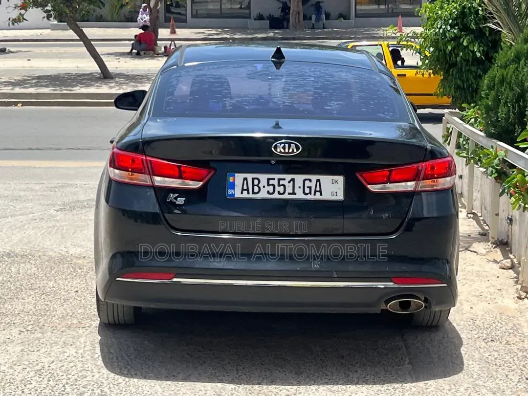 Kia K5 2017 Noir Mat