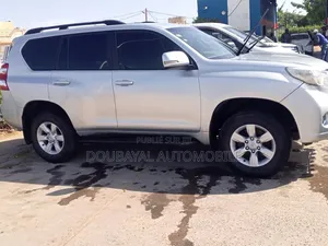 Toyota Land Cruiser Prado 2015 Gris
