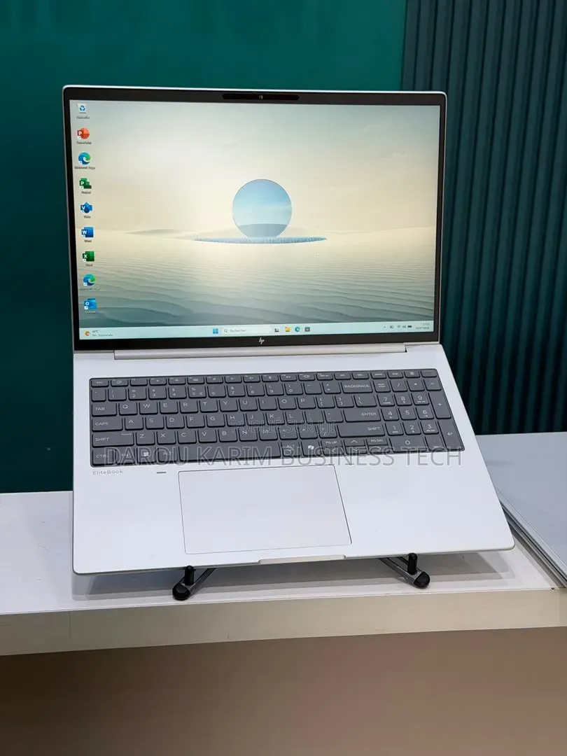 Nouveau Ordinateur portable HP Autre 16GB AMD Ryzen 5 SSD 512GB