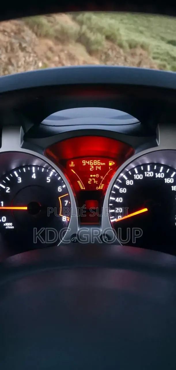 Nissan Qashqai 2015 Rouge