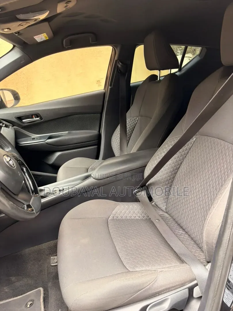 Toyota C-HR 2022 Noir Mat