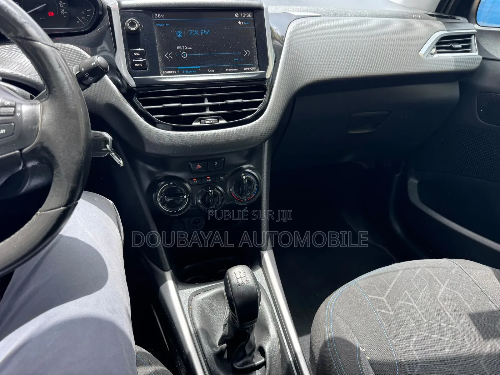 Peugeot 2008 2017 Gris