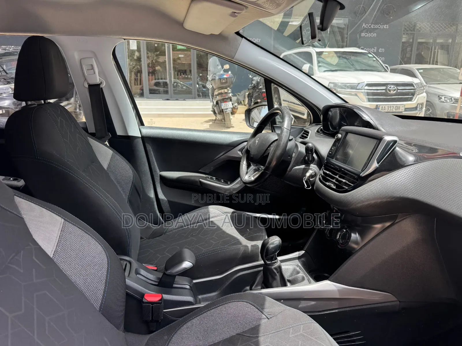 Peugeot 2008 2017 Gris