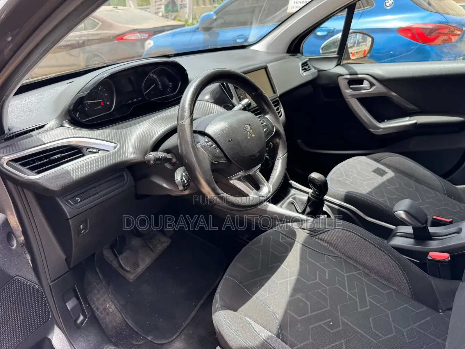 Peugeot 2008 2017 Gris