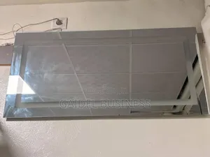 Miroir De Salle De Bains Design LED Tactile – 60 X 100 Cm