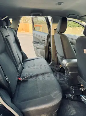Mitsubishi RVR 2017 Noir