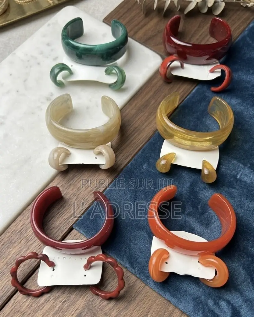 Ensemble Bracelet Et Boucles D’oreilles (2pcs Minimum Au Choix)