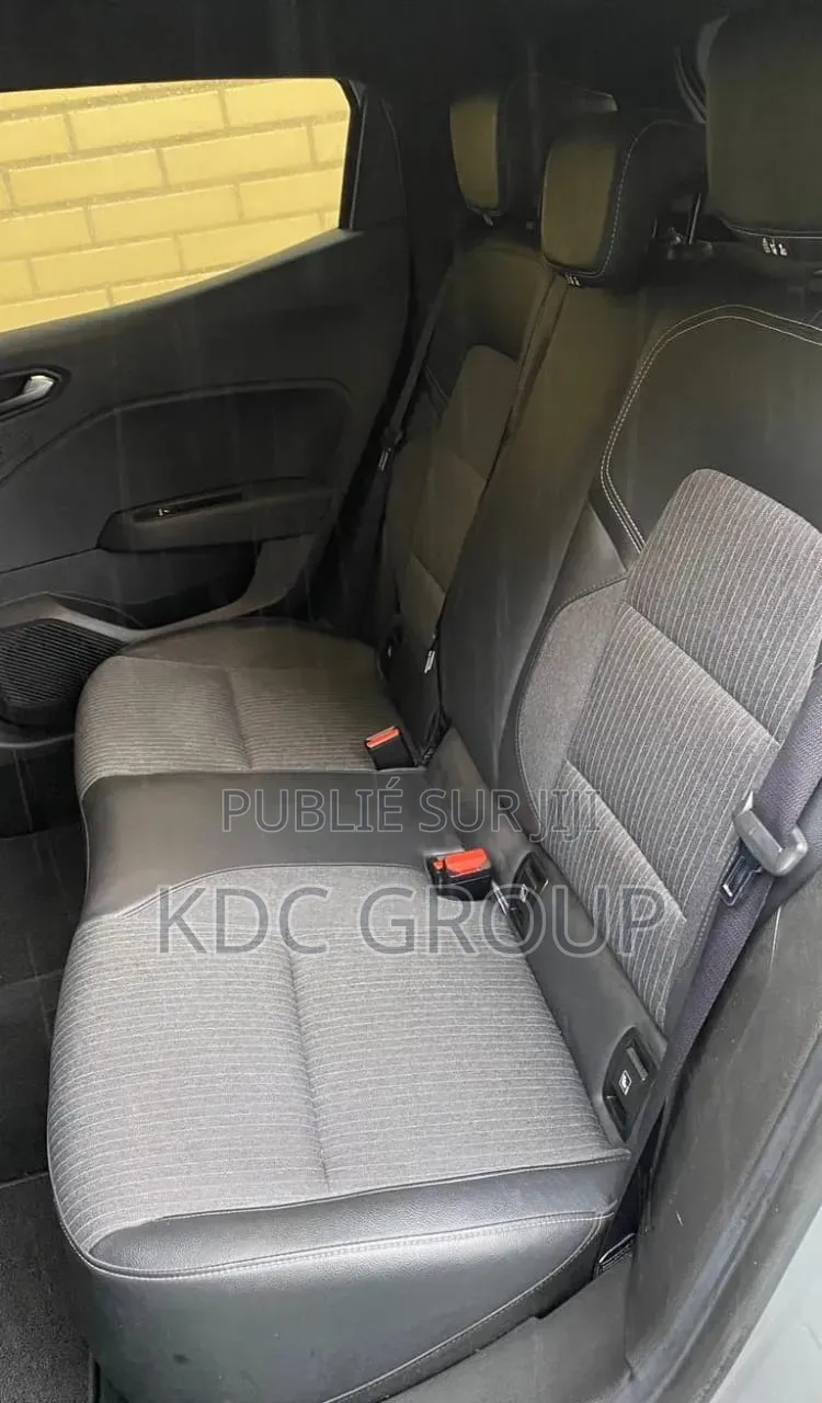 Renault Clio 2021 Gris