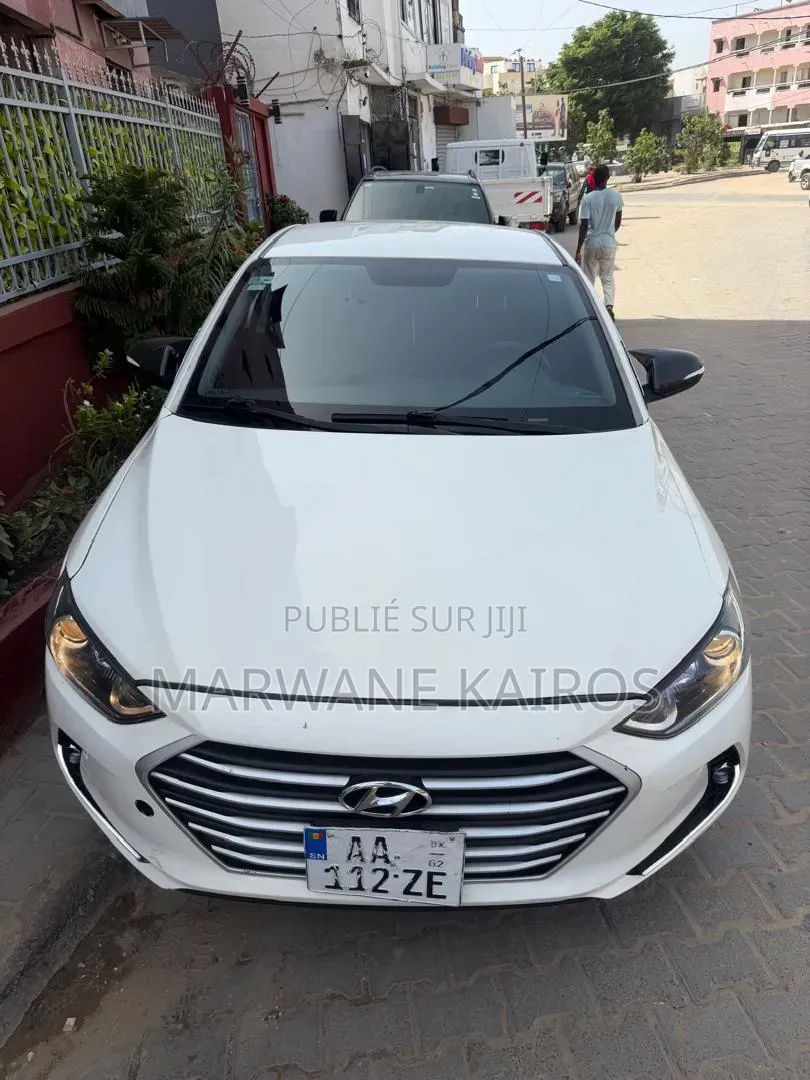 Hyundai Elantra 2017 Blanc