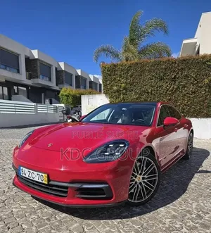 Porsche Panamera 2019 Rouge