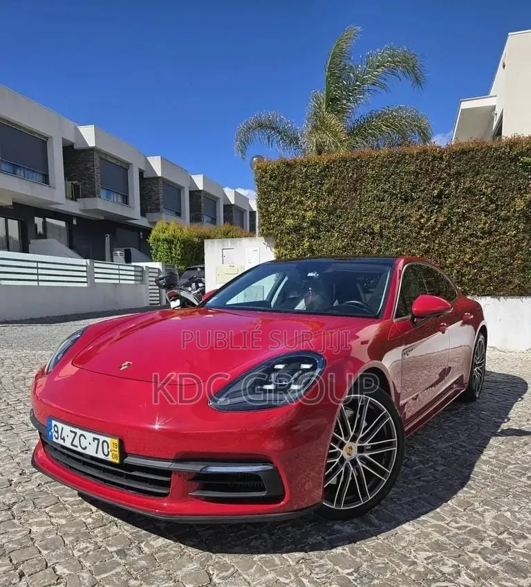 Porsche Panamera 2019 Rouge