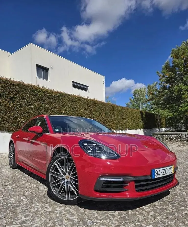 Porsche Panamera 2019 Rouge