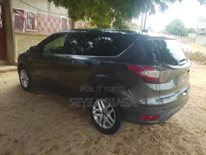 Ford Escape 2017 Marron