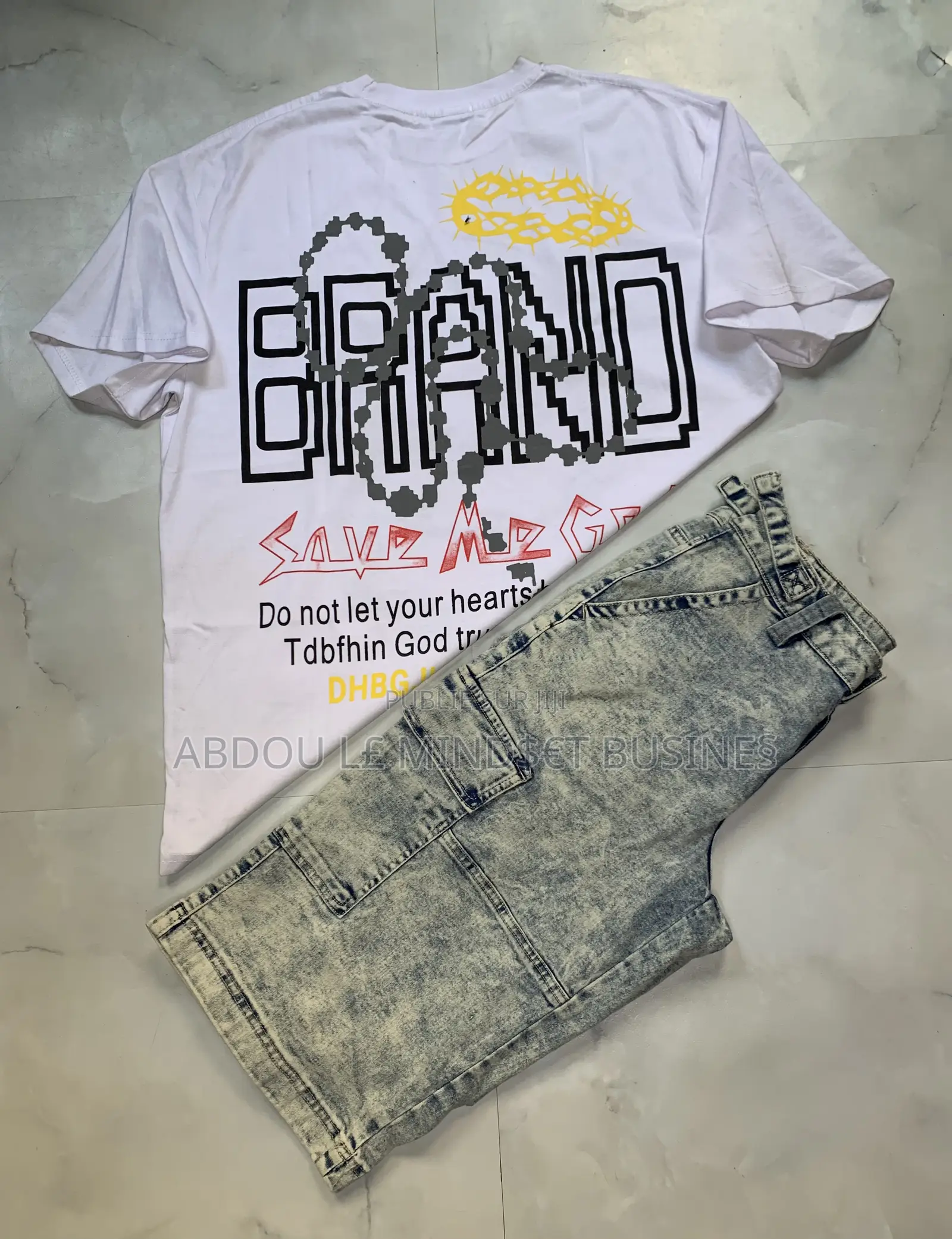 Ensemble Short Jeans T-Shirt Disponible