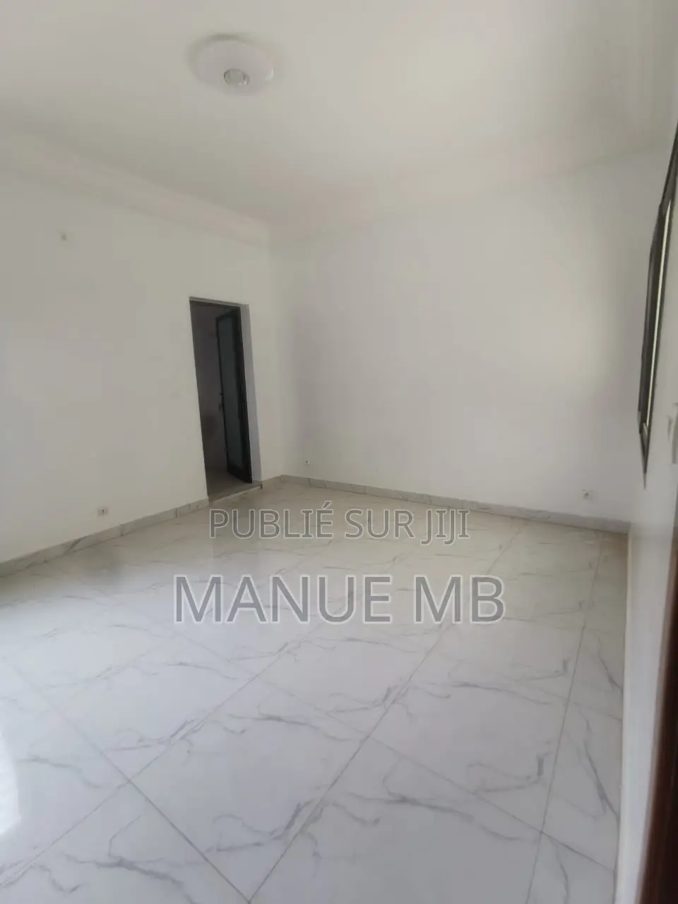 2chbre Appartement dans Patricia, Fann-Point E-Amitié à Louer