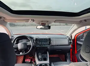 Citroen C5 2020 Orange