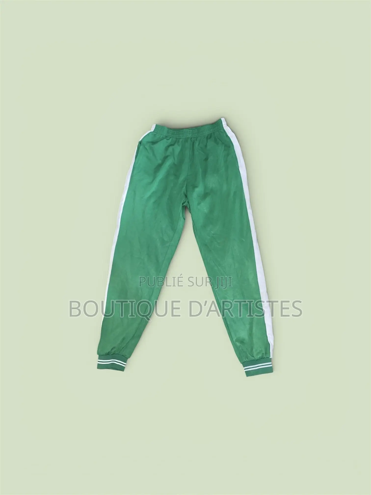 Boutiques D’artistes D’occasions